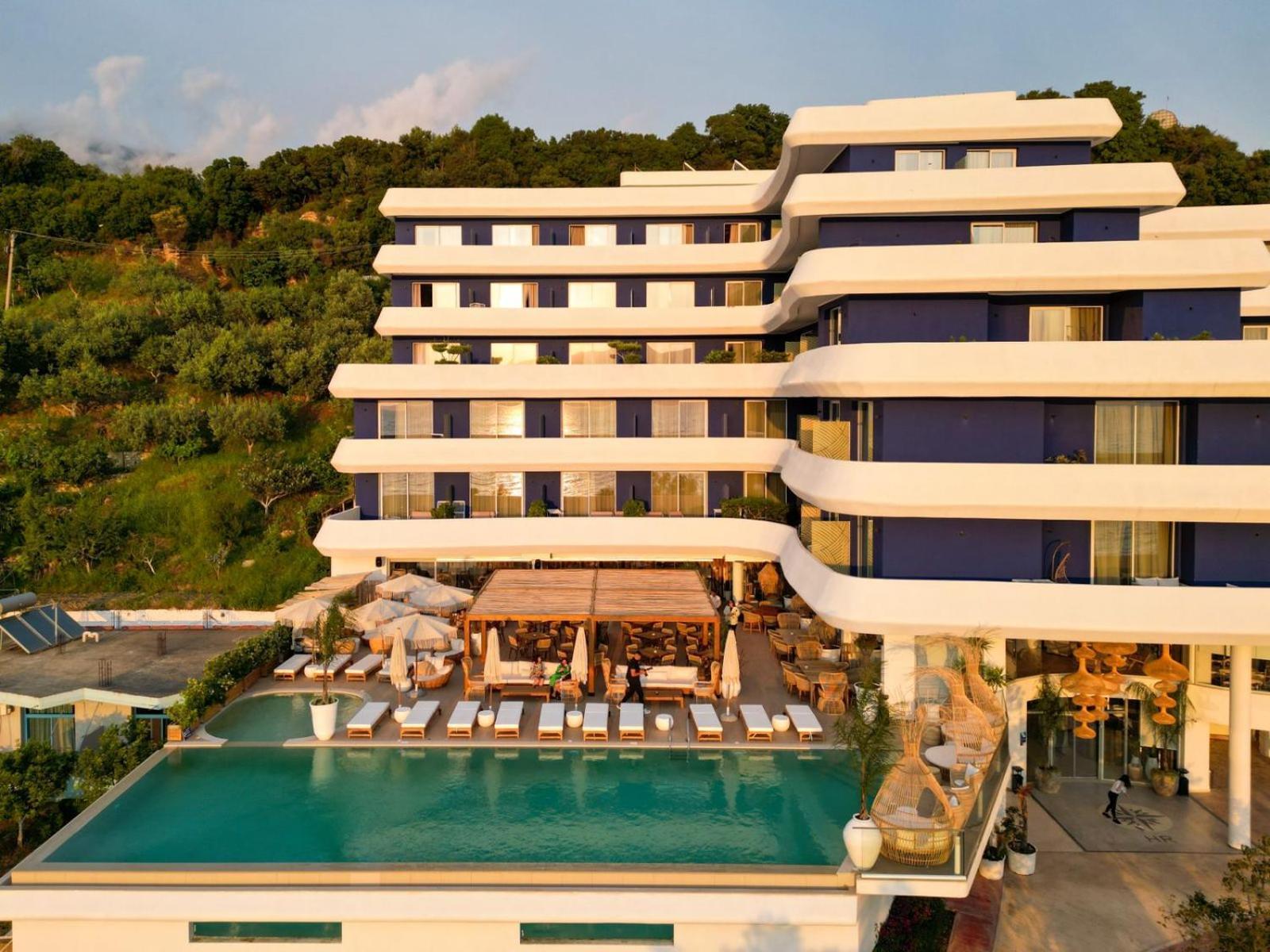 Regina Blu Hotel Radhime Exterior photo