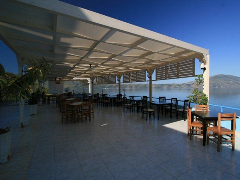 Regina Blu Hotel Radhime Exterior photo