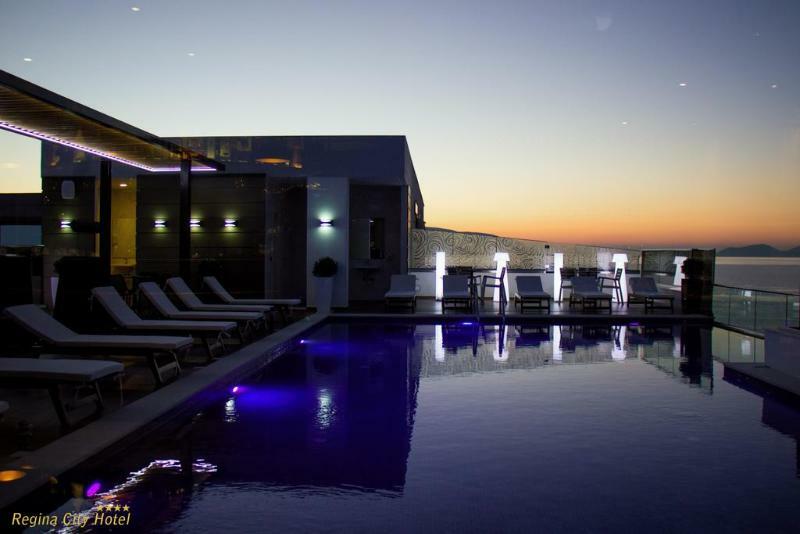 Regina Blu Hotel Radhime Exterior photo